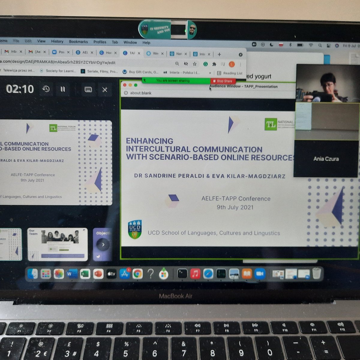 Another great presentation 👩🏻‍💻👌of our National Forum <a href="/ForumTL/">National Forum T&L</a> project. We nailed it👏💪🤩 <a href="/speraldi/">Sandrine Peraldi</a> #dissemination #ICC #instructionaldesign #TAAP <a href="/Aelfetapp2020/">AELFE-TAPP 2021</a>
