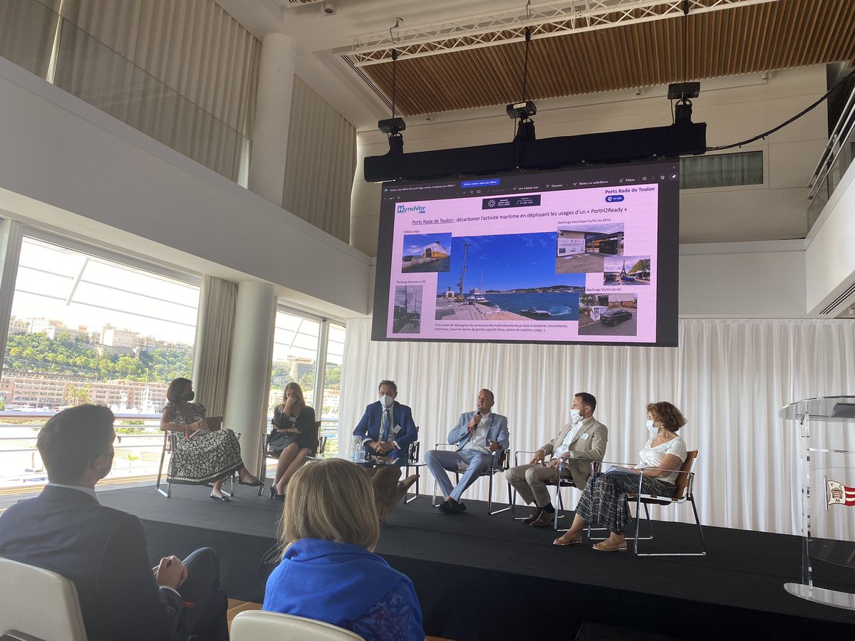 EODev_H2's tweet photo. Quand beaucoup évoquent l’#hydrogène comme une solution pour demain, @Jerom3Giraud du @PortsRadeToulon démontre que des applications concrètes peuvent être déployées dès aujourd’hui pour décarboner l’activité #maritime. #PortH2Ready #TimeToShift #MCEBC #Hynovar #HydrogenNow https://t.co/DahhZSth4F
