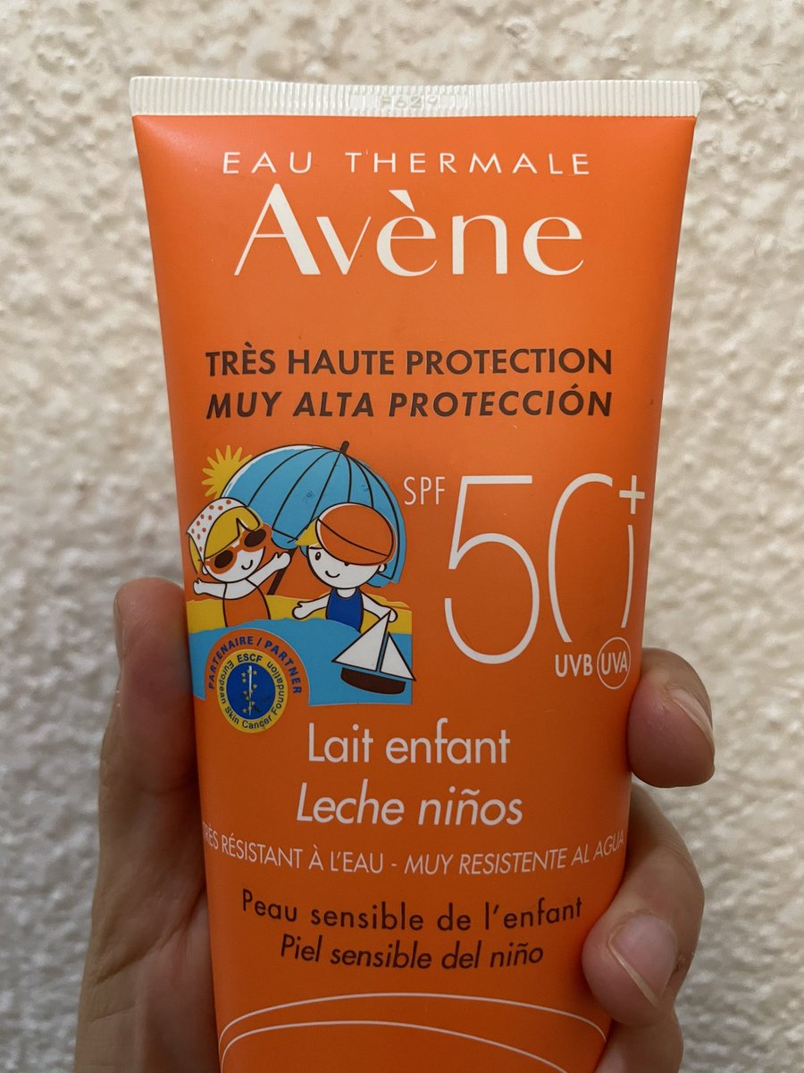 dediegosol's tweet photo. @Aveneusa Also this one? Safe for oceans? https://t.co/1cdD61nkb3
