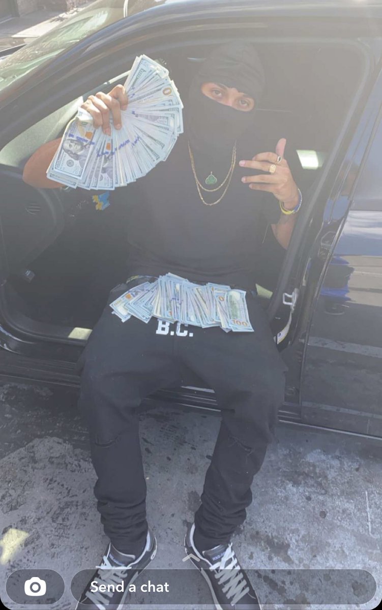YMboutabag's tweet photo. RoadRunnaMoon 👿 #FREETIINY https://t.co/hwINOujHOY
