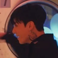 jmnverse's tweet photo. ARE WE JOKING.... https://t.co/rrjCqetYEJ