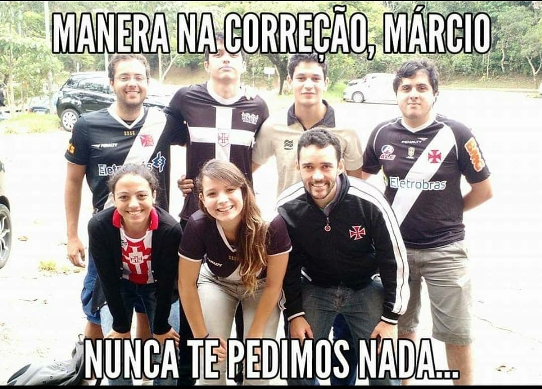 marciocfaria's tweet image. O que os alunos não fazem para agradar o Professor, né?💢❤

#SaudadeDasAulasPresenciais
#ufjf #facdir #direitoufjf 

@VascodaGama