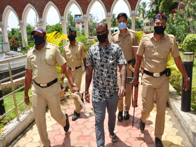 timesofindia's tweet photo. Death for Kolhapur man who killed mother, fried &amp; ate body parts https://t.co/2wVa5T4Dl3 https://t.co/SMIN66UZYt