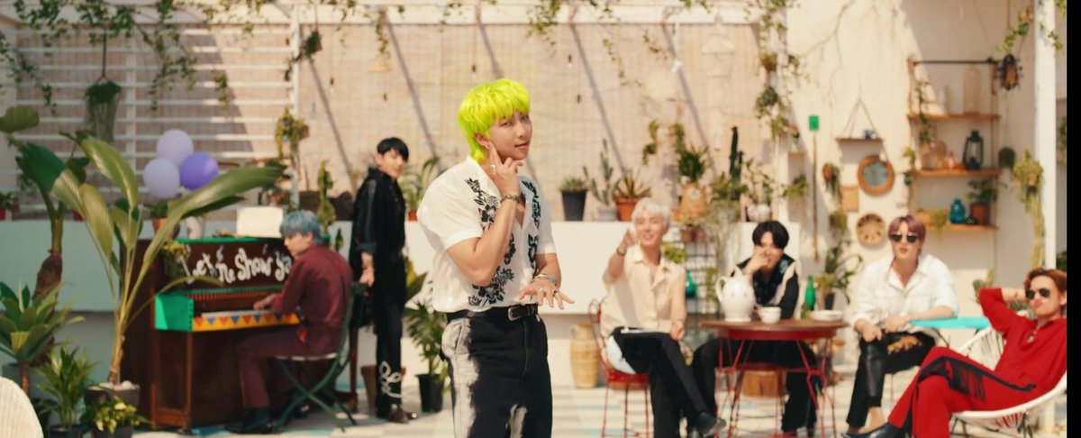 Бтс фотосессия 2021 permission to dance. Bts permission to dance концерт. Permission bts. Permission bts. Бтс пермишен ту дэнс.