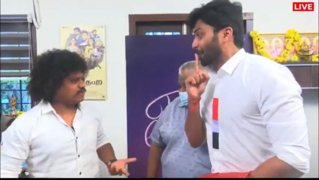 NixsNewsTamil's tweet photo. Started
#Ashwinkumar #EnnaSollaPogirai #nixsnewstamil #pugazh https://t.co/A2NYCcJYVR
