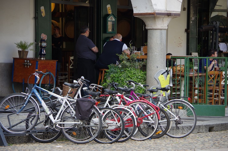 CiaoNico's tweet photo. #Lombardei: #Pavia und seine lebendige, traditionsreiche und romantische #Altstadt 👉https://t.co/W2kju8lDyU @SonoitaliaInfo @inLOMBARDIA @PAVIASVILUPPO @VisitPavia @RossiniDanilo https://t.co/1OIN71vRgk
