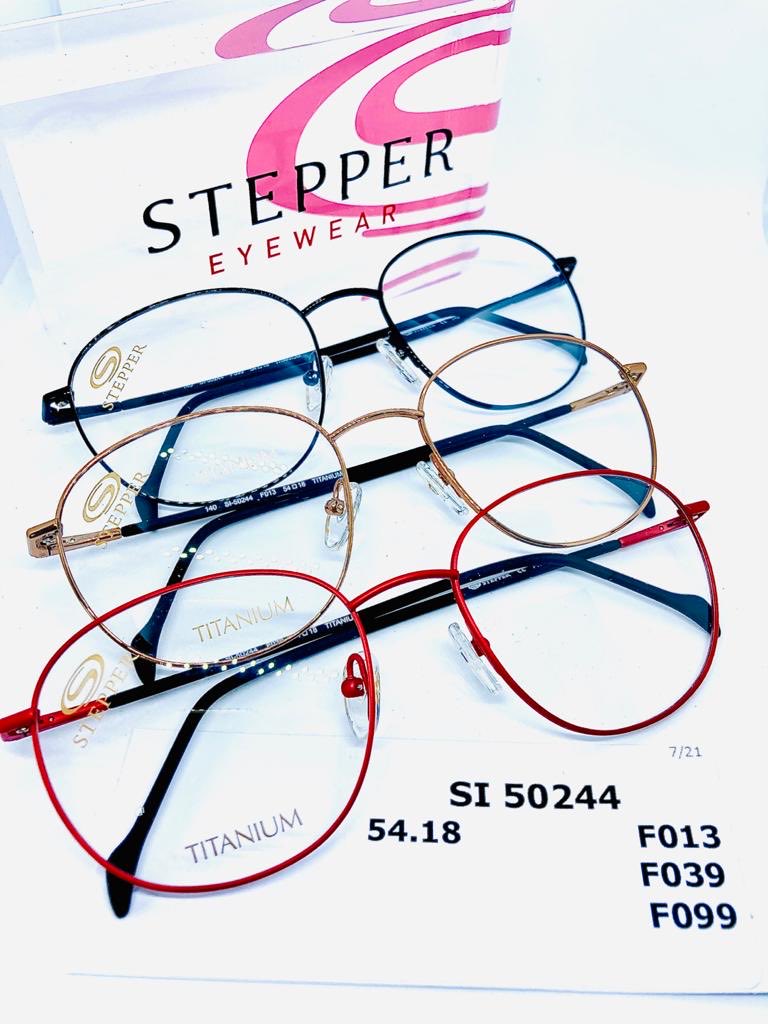 simonohara1's tweet photo. Mixture of #titanium & #stainlesssteel within STEPPER and StepperS collections #eyewear #design #comfort #itsafeeling #lovevalue #steppereyewear https://t.co/Gmm1DQz6ET