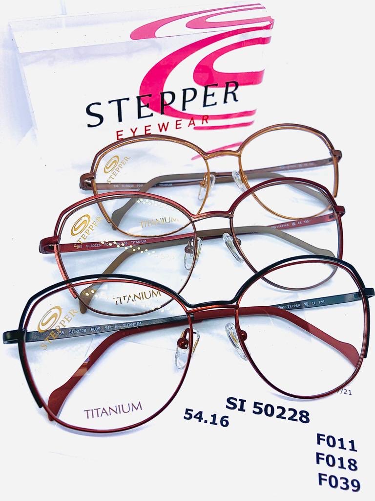 simonohara1's tweet photo. Mixture of #titanium & #stainlesssteel within STEPPER and StepperS collections #eyewear #design #comfort #itsafeeling #lovevalue #steppereyewear https://t.co/Gmm1DQz6ET