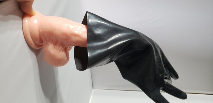 @strega3751 ããã«ã¡ã¯ã
æ åãåç»çã§ã¯ãªãã®ã§ãããããŸããŸãããã£ãäœåãäœã£ãæã®è³æããã£ãã®ã§äœæãçšæããŸãããã圹ã«ç«ãŠãã°å¹žãã§ãã
ãæã¿ã®è³ªæã§ã°ããŒããšåŒã¹ããã®ãææããŠããªãã£ãã®ã§ãçãã§è³ªæã䌌ããããªãã®ã質æã¯äŒŒãŠãªããé·ããåããã®ãæ·»ä»ããŸãã