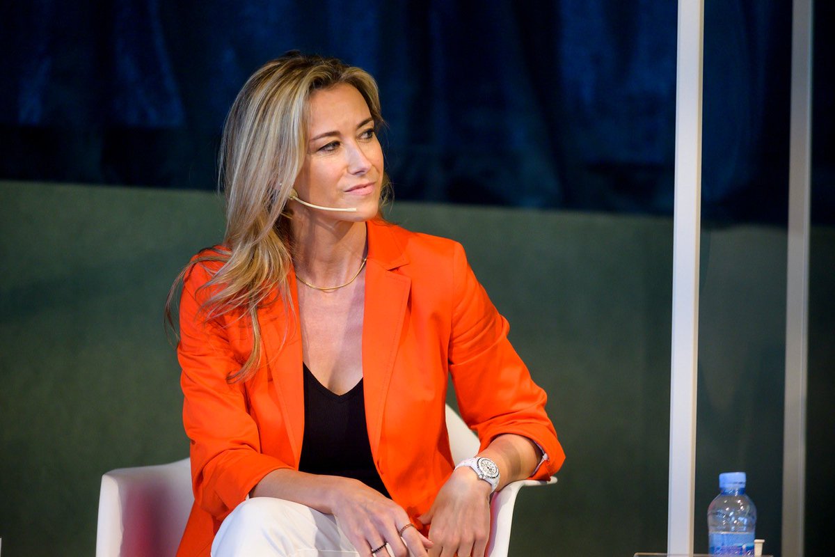 agenersurrell's tweet image. Dimecres passat ens vam reunir per reflexionar sobre com podem fer ciutats més sostenibles i innovadores.
Una iniciativa del @COACatalunya @IAAC i @TechBarcelona 
#Barcelona #UrbanTechHub 
El link al vídeo: youtube.com/watch?v=ReXw8d…