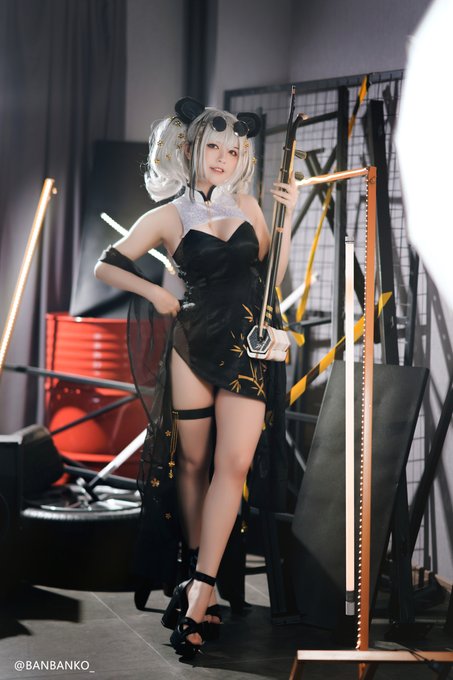 Twitterのコスプレ画像15
