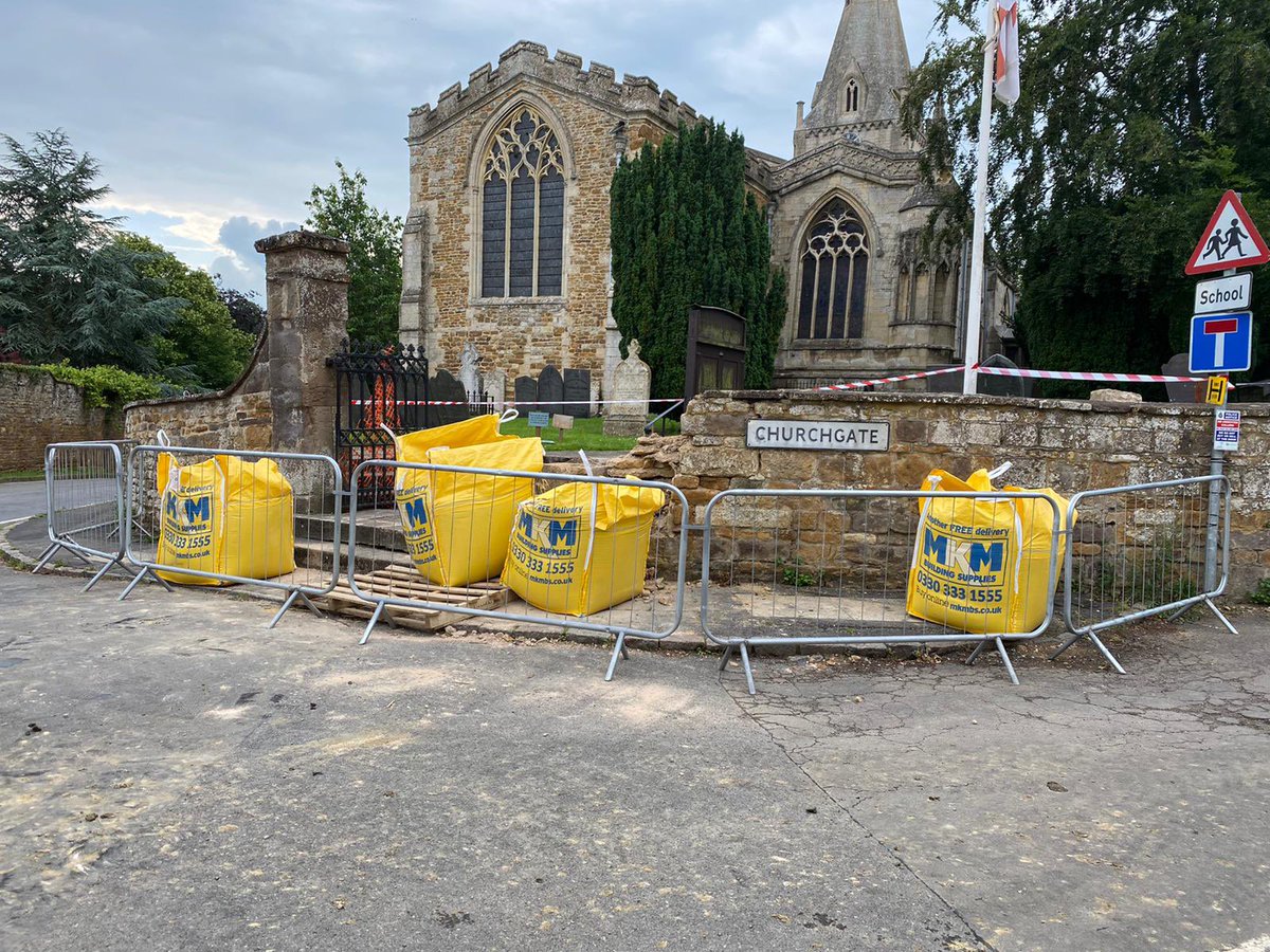 This is what happens when you build a 23 plot housing estate in the middle of a medieval village. Ancient archway to our church has now gone thanks to site traffic <a href="/GraceHomesHQ/">Grace Homes Limited</a> <a href="/HarbMail/">Harborough Mail</a> <a href="/CPRE/">CPRE, Campaign to Protect Rural England</a> <a href="/Carps23/">Andrew Carpenter</a>