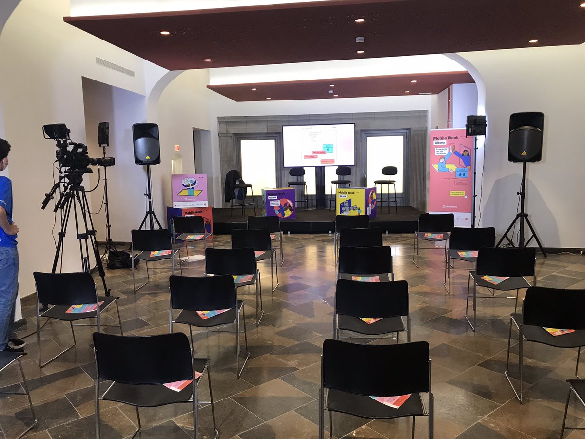 Mobile Week Girona tweet media