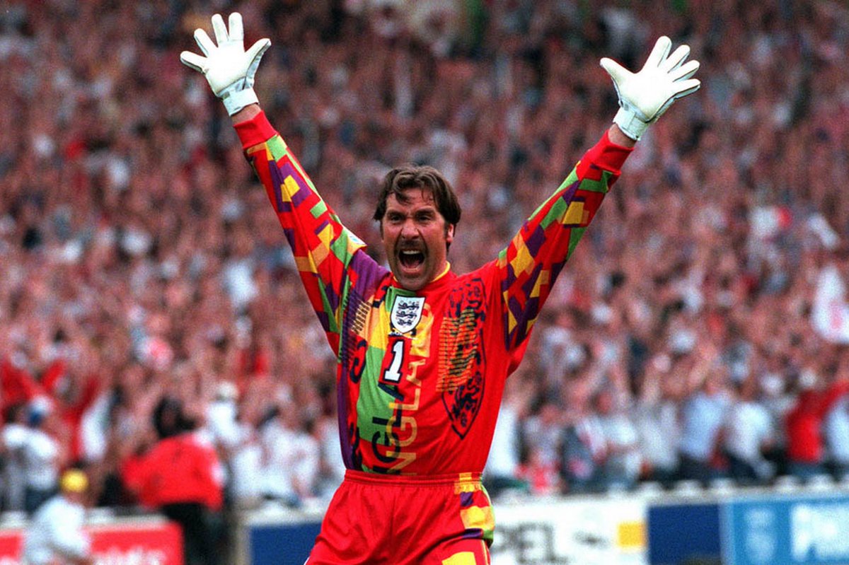 gkicon's tweet photo. When you hear "Retro Goalkeeper Kit", What pops up in your mind? ๐ค๐ญ
Here's one of our favourite Retro Wacky kits! ๐
#GKICON #ForTheNextGeneration #Goalkeeper #GoalkeeperKits # GoalkeeperGloves https://t.co/i8TYCA8yQ5