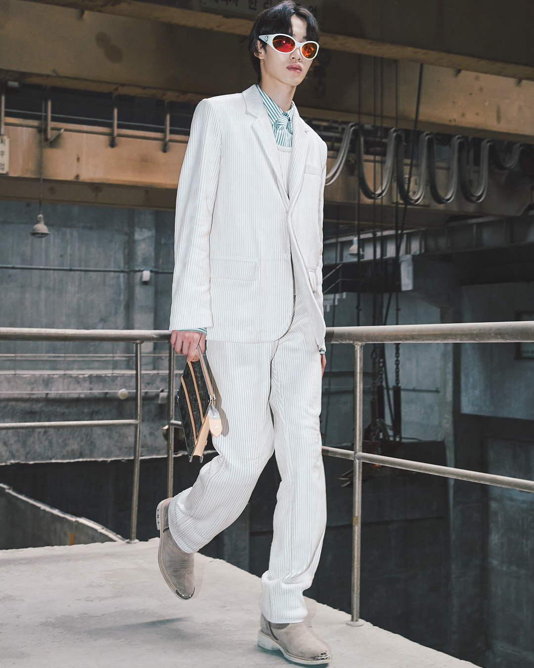 Louis Vuitton Fall 2021 Men's Seoul Fashion Show