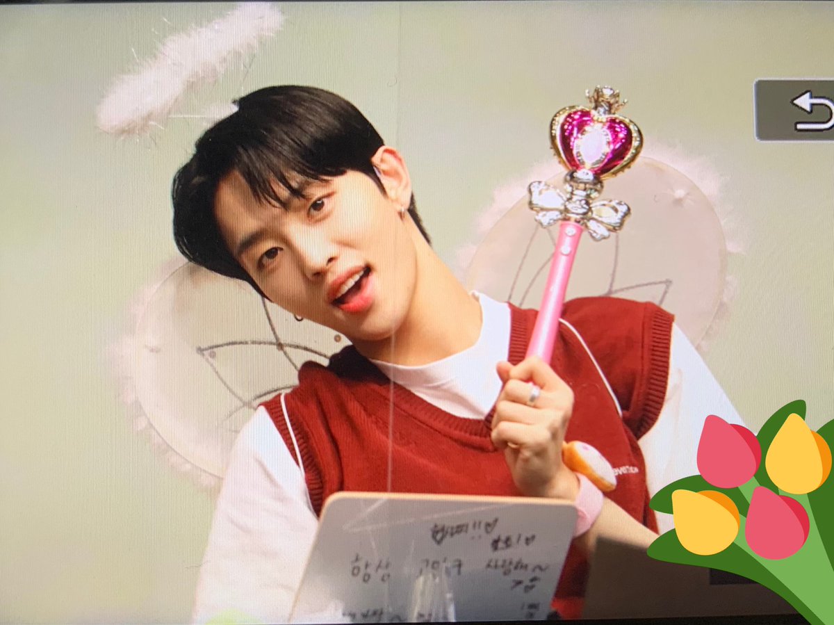 Summer___Garden's tweet photo. 210709 디엠씨뮤직 대면 팬싸 preview
프리뷰 지각생,,💦

#드리핀 #DRIPPIN
#이협 #LEEHYEOP #FREEPASS https://t.co/7qRAMII6Wa