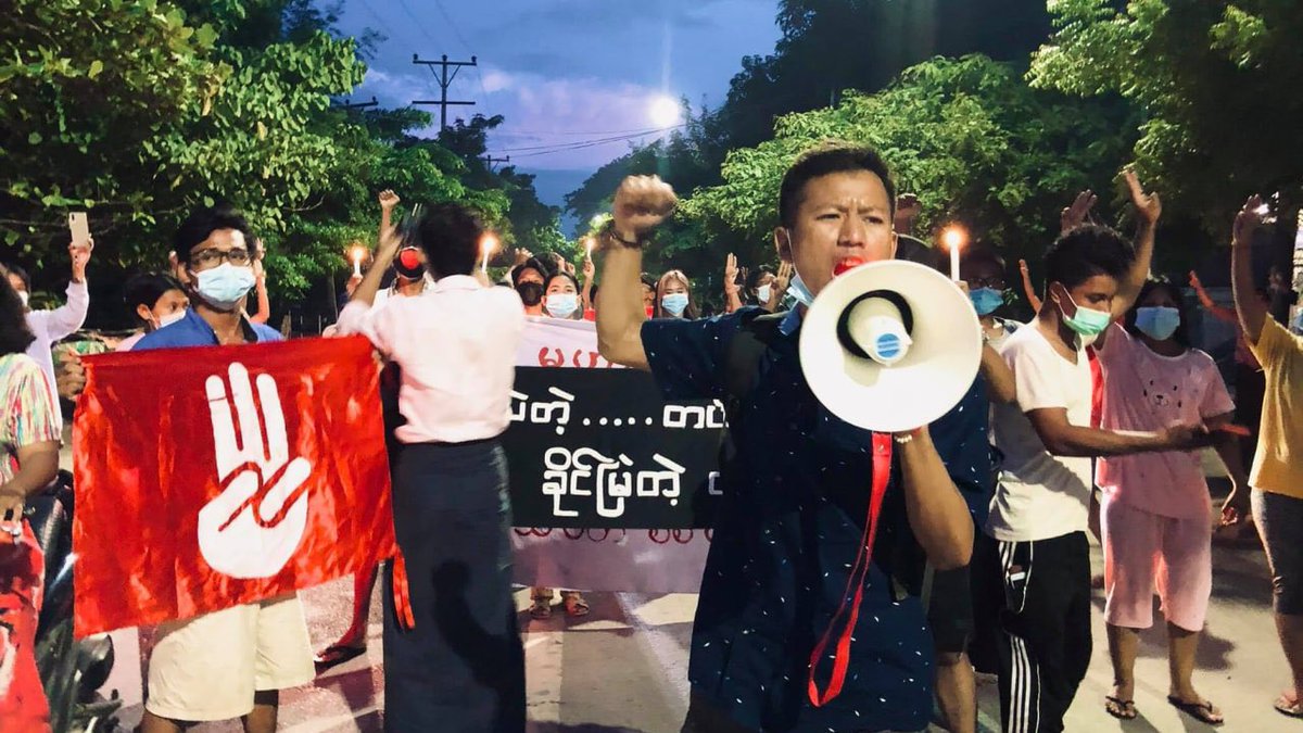 shafiur's tweet photo. #July9Coup #Mandalay

PROTESTS CONTINUE. STRUGGLE CONTINUES! 

Evening demonstration. #WhatsHappeningInMyanmar https://t.co/Z5PKtSC1fa