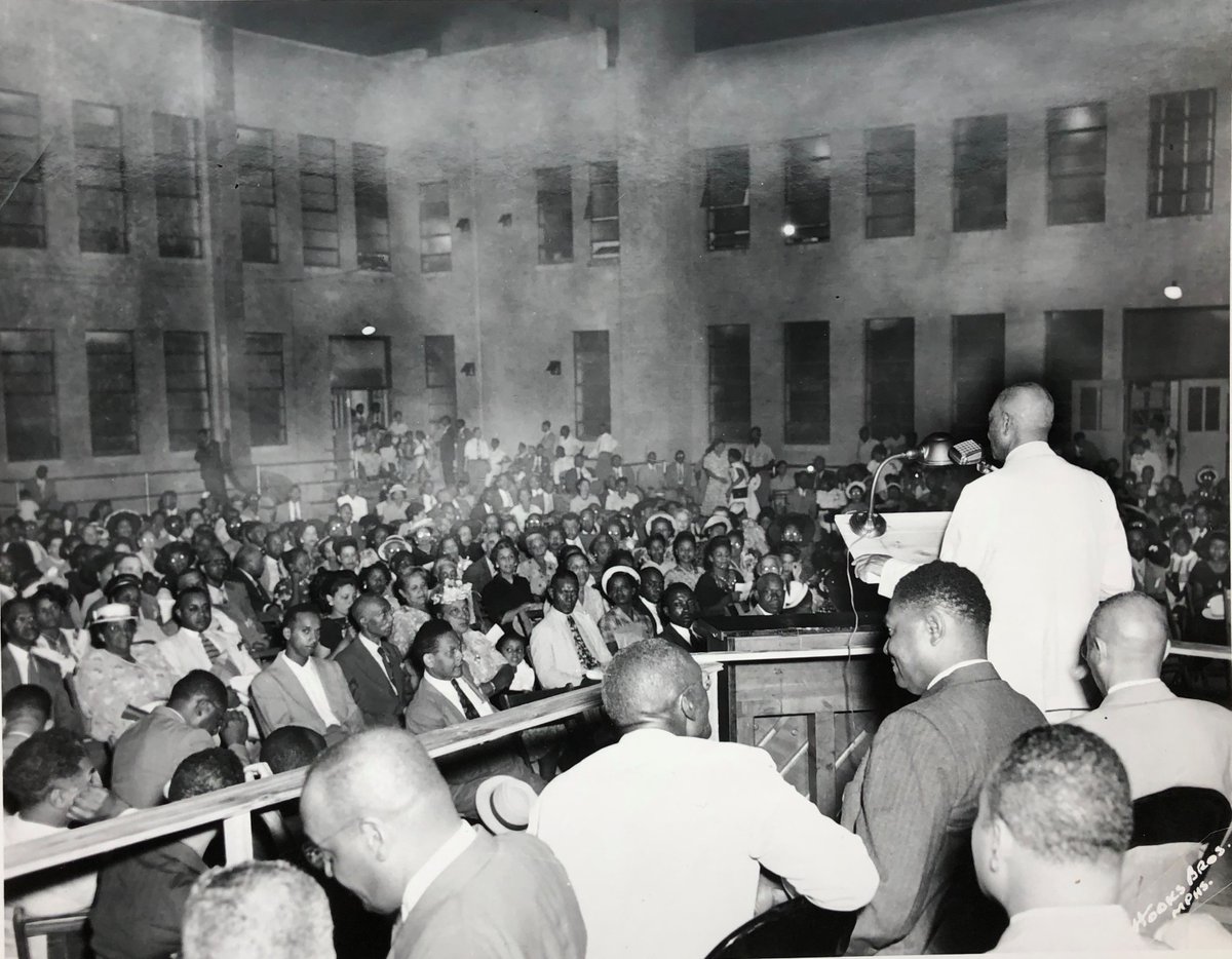 On this day in 1949, the historic Universal Life Insurance Building at 480 Dr. Martin Luther King Jr. Ave. in Downtown Memphis officially opened.  Today we celebrate its 72-year history, as it continues a legacy of entrepreneurship and community empowerment for Memphians.