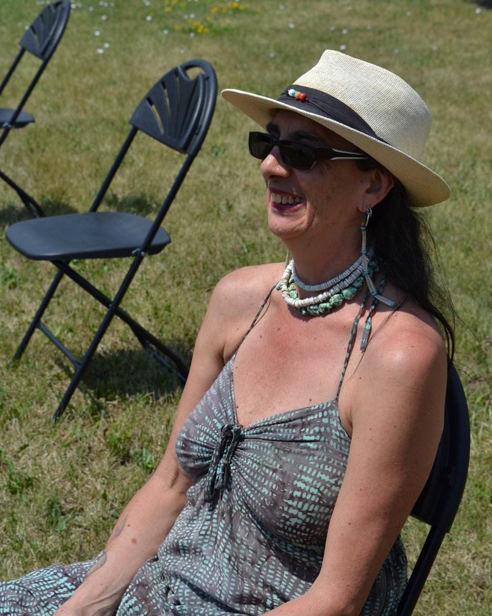 nogofringefest's tweet photo. Our lovely Board Secretary Brenda O'Toole sent along some nice photos. Here are a few of the performers!
#FringeFests #NIFF2021 #caff #Peterborough #Indigenous #indigenousperformanceart #peterboroughperforms #LongLiveTheFringe #Nogojiwanong https://t.co/0qGj1BrSjF