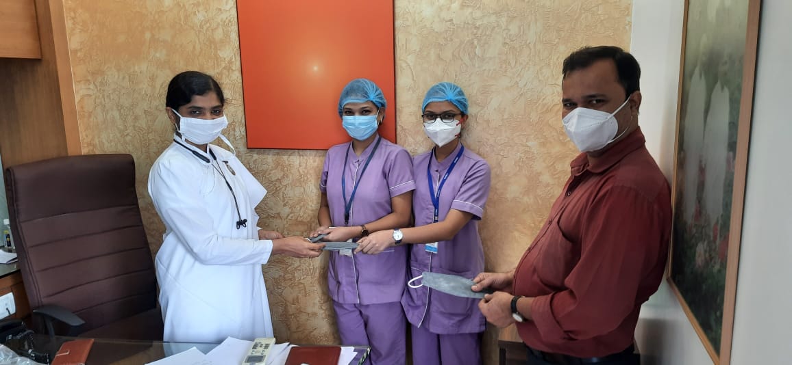 TheMaskLabIndia's tweet image. As part of our #SpreadingMasks initiative, Sva:trana The Mask Lab distributed masks to the team at Brahma Kumaris Organisation. 

#TML #masks #n95masks #ffp2masks #masksindia #covid19 #indianmasks #thirdwave #comfymasks #csr #controlprint #wearmasks