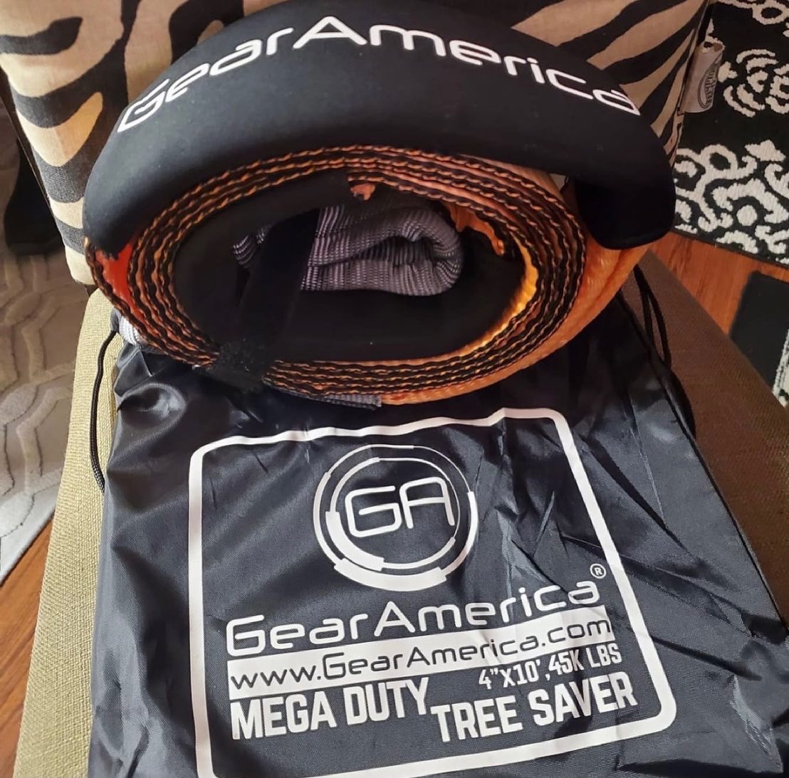 Gear_America's tweet photo. Rig: IG fjvadergirl  - Gear_America @JKU_VENOM   @Mission22  @Legendary1941 @ReturnCheck  @Jeephoodshots @BoldCanyon  @pokeinajeep @Toyota @ToyotaJunkies @Lexus @TT4x4Adventures @Trailbuilt4x4 @TrailNomads_ @TX_TruckAccess @OffRoaddotcom @4WDriveCanada https://t.co/pmBqyDzwAe