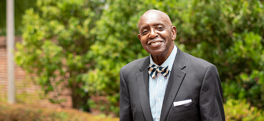5⃣ Arnold School students have been selected to join the #UofSC Grace Jordan McFadden Professors Program! 

Congratulations to Congratulations to James White, Kenya Moore, Brittany Crawford, Prince Addo, and Shanikque Blackwell 🎉🎊

bit.ly/3wAu7l6