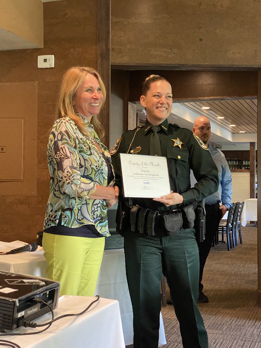 A lunch was held at the Fort Myers Beach Chamber of Commerce to recognize a special Lee County Deputy. She was awarded for her quick instincts which led to capturing an illusive criminal.