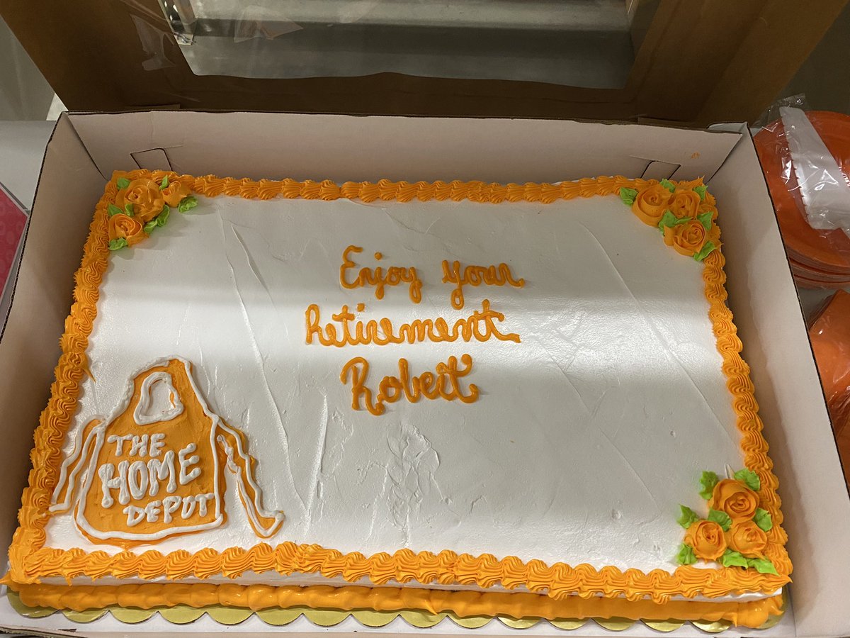 After 31 years of service Robert is retiring. We are going to make miss him!!! #hd0728 <a href="/HouseholderTom/">Tom Householder</a> <a href="/KimDay59187302/">Kim Day</a>