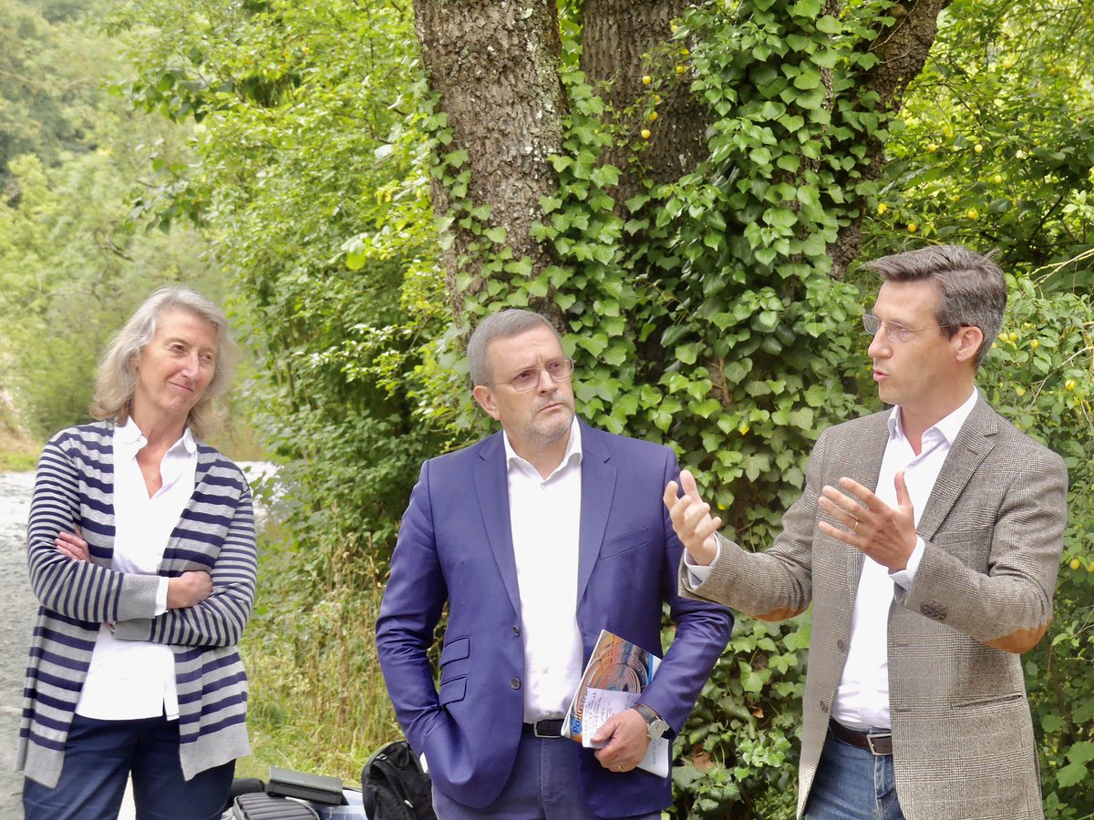 Christophe Béchu tweet media