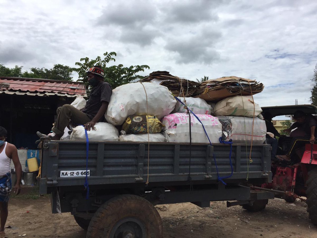 GPGuddehosur's tweet photo. Even the Covid pandemic could not stop us:
Solid waste collected during this lockdown was systematically Segregated and was sold this day #sbm #cleancoorg #swachhabharath
@ZP_Kodagu @RDPR_Karnataka @readingkafka @CommrPR @KodaguConnect @kodagu4tomorrow https://t.co/wbHSCumvre