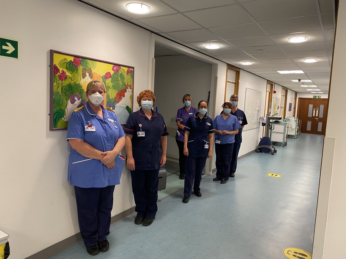 gailbyrneuhs's tweet image. A walk round ENT max fax joint outpatients who have #workedtogether over this past year. Well organised, well run and great teamwork. Fantastic ⁦@UHSFT⁩ ⁦@KerryRayner3⁩ ⁦@RachDavies99⁩