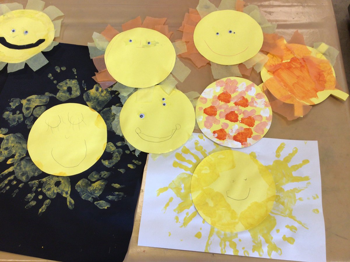Nursery children made an amazing upside down pineapple cake this week as part of their sunshine and shadows topic. It looked fabulous! The children also made sunny sunshine collages.