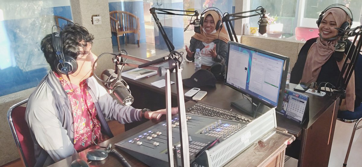 WPI Ambon mengupas "Buku Sio Ina" di Pro 2 RRI Ambon.
<a href="/roesda11/">roesda leikawa</a>
<a href="/AnnyErniati/">Erniati anny</a>
#WPIAmbon #RRIproduaAmbon #KutuBuku