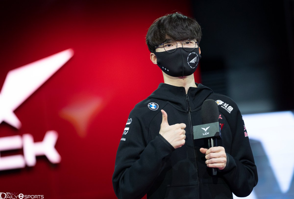 Faker 2005. Faker 2020. факер стример. Faker. Faker dota 2 китаец.