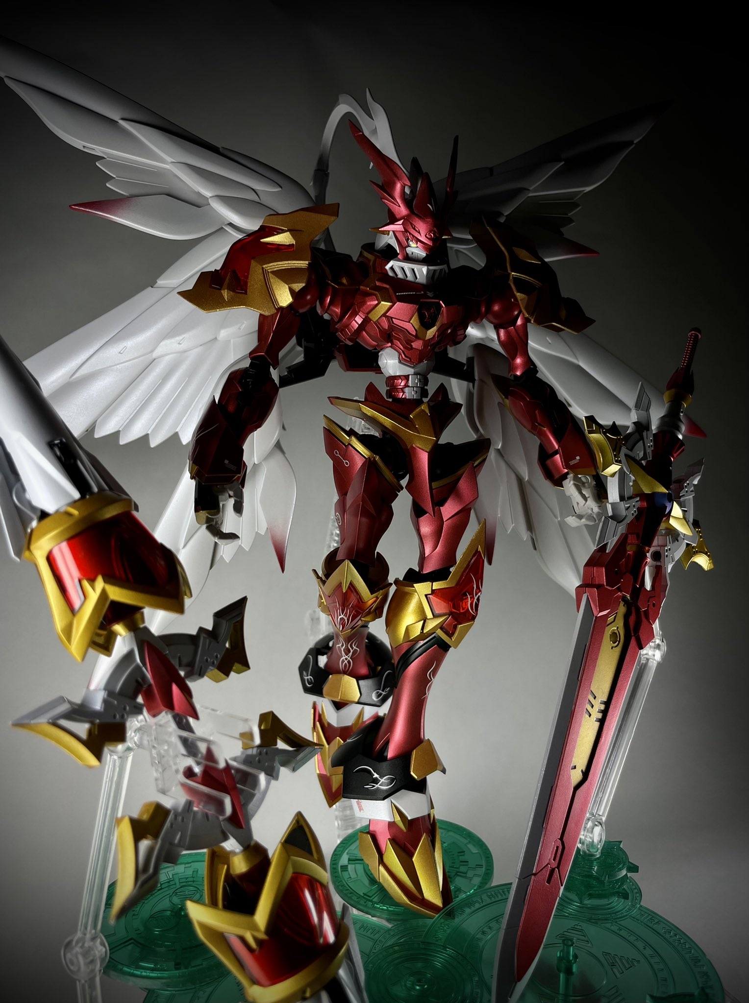 Figure-rise Standard Amplified デュークモン│株式会社BANDAI