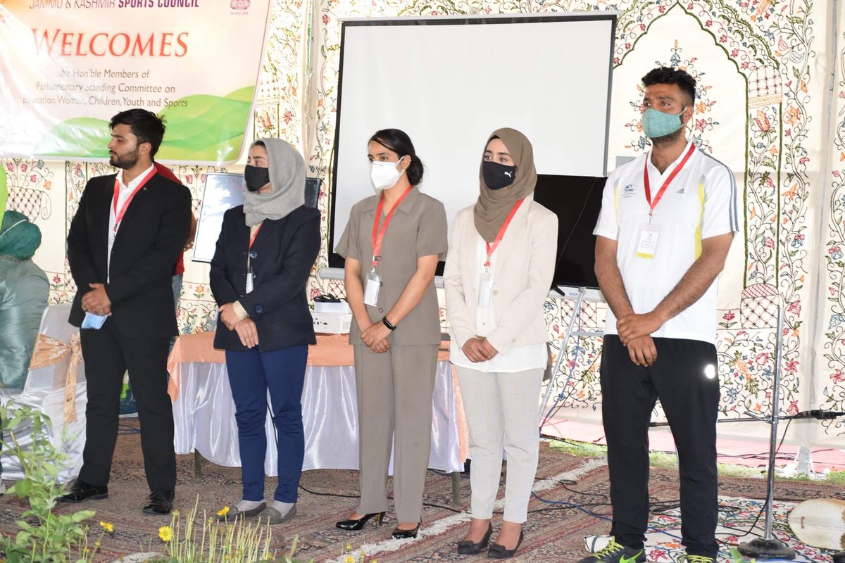 Fiza Nazir tweet media