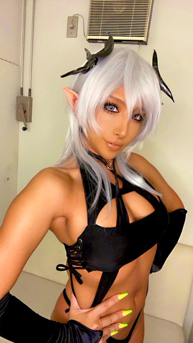 Twitterのコスプレ画像4