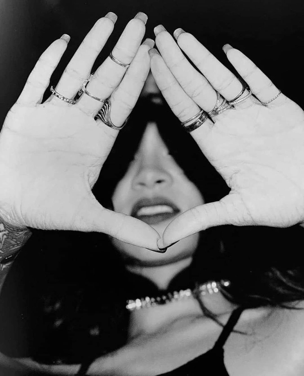 TRILL20353's tweet photo. Shine bright like a diamond https://t.co/CzzLh3J2UY