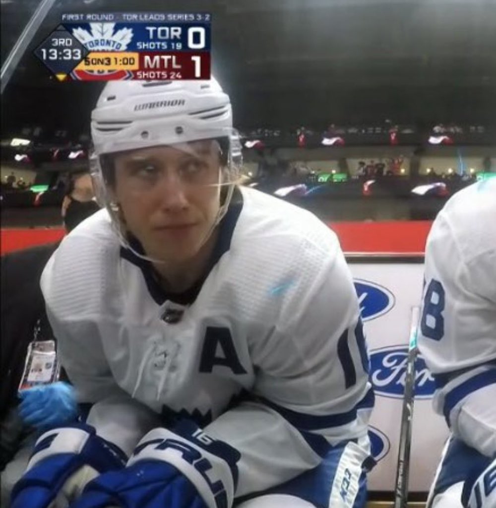 GrassiKnoll's tweet photo. @TOTHEMAX22 @chrisstilwell16 @NHL https://t.co/6orAQi97im