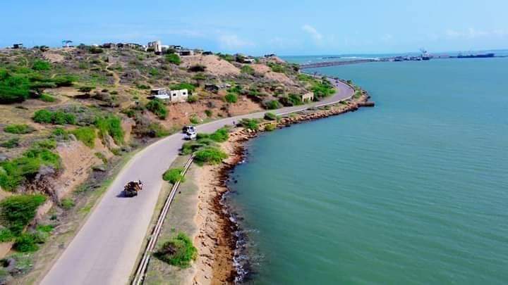 SomtexOrg's tweet photo. Stunning view of Kismayo port. Jubbaland-Somalia.
#LetsSeeTheOtherSideOfSomalia
#SOMTEX2021 https://t.co/aYbpjTTkpn