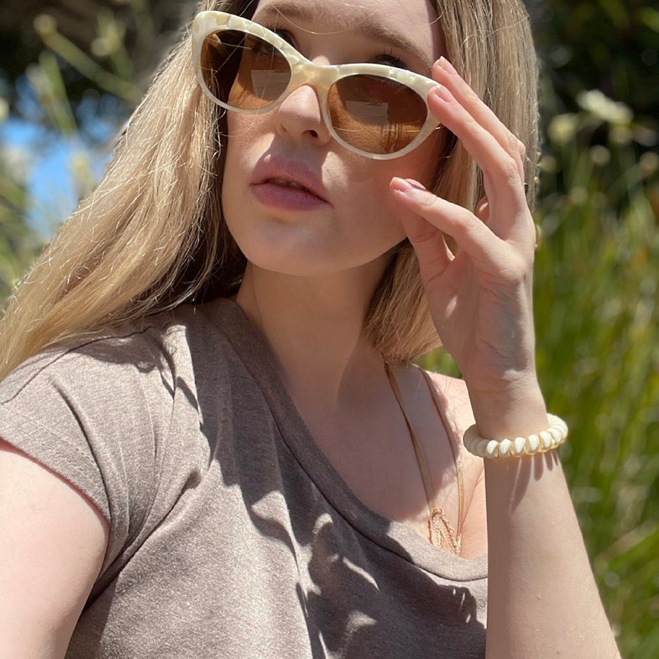 dollyporcelain1's tweet image. zpr.io/cGb9zDysiSyM  #norcalboudoir #sacmodel #tatted #sacramento #onlyfanscreator #boudoirmodeling