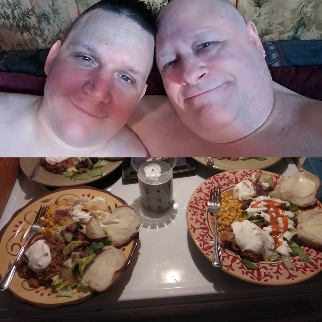 DaddyAndCub's tweet image. DINNER AT 6AM!
Bohemians r us.  We have a unique schedule! :)