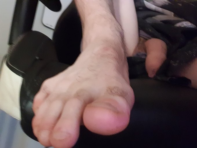 Hi Faggots #feetman #masterfeet https://t.co/HKLQwojwOb<a href="/tag/feetman"class="tags">#feetman</a><a href="/tag/masterfeet"class="tags">#masterfeet</a>