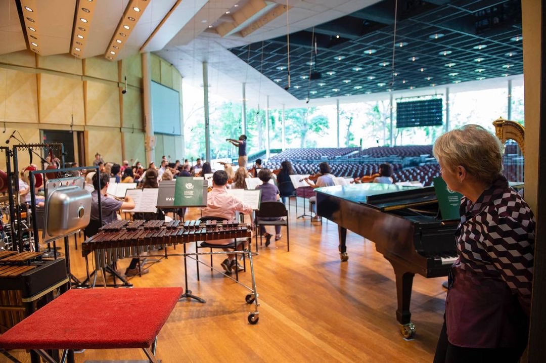 JonTaylorRush's tweet photo. Excited to make my debut with the @chicagosymphony at @RaviniaFestival! Many thanks to my mentor @marinalsop for giving me this great opportunity! 

#ChicagoSymphony #RaviniaFestival #MarinAlsop #JonRush #BlackConductor #WeConduct #Orchestra #Conducting #Music https://t.co/afjiS4y54M