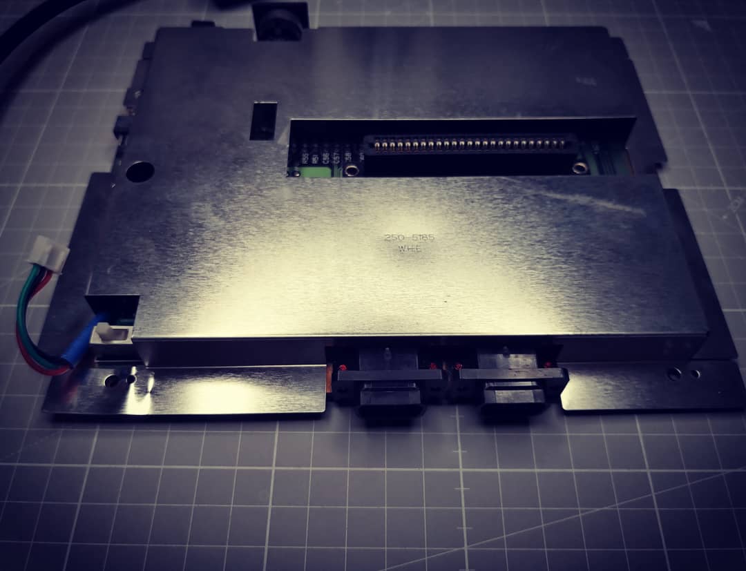 KabukiFlux's tweet image. Thank you @ConsoleMods for this beautiful #sega #segamastersystem2 switchless 50/60 mod, I can finally enjoy 60hz on the pal version