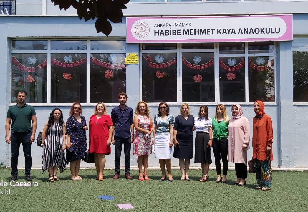 İl Temel Eğitim Şube Müdürü Sn  <a href="/MuberraOzy/">Müberra Özyılmaz</a> İlçemiz Temel Eğitim Şube Müdürü Sn <a href="/DuzgunSahsenem/">Şahsenem Düzgün</a> ile birlikte Bağımsız Anaokulları Müdürlerimizle"Okul Öncesi Okullaşma Oranlarını Artırma"konulu toplantı gerçekleştirdiler.
<a href="/tcmeb/">Millî Eğitim Bakanlığı</a> <a href="/ziyaselcuk/">Ziya Selçuk</a> <a href="/MemAnkara/">Ankara İl Millî Eğitim Müdürlüğü</a> <a href="/turanakpinar/">Turan AKPINAR</a> @mustafaozel66