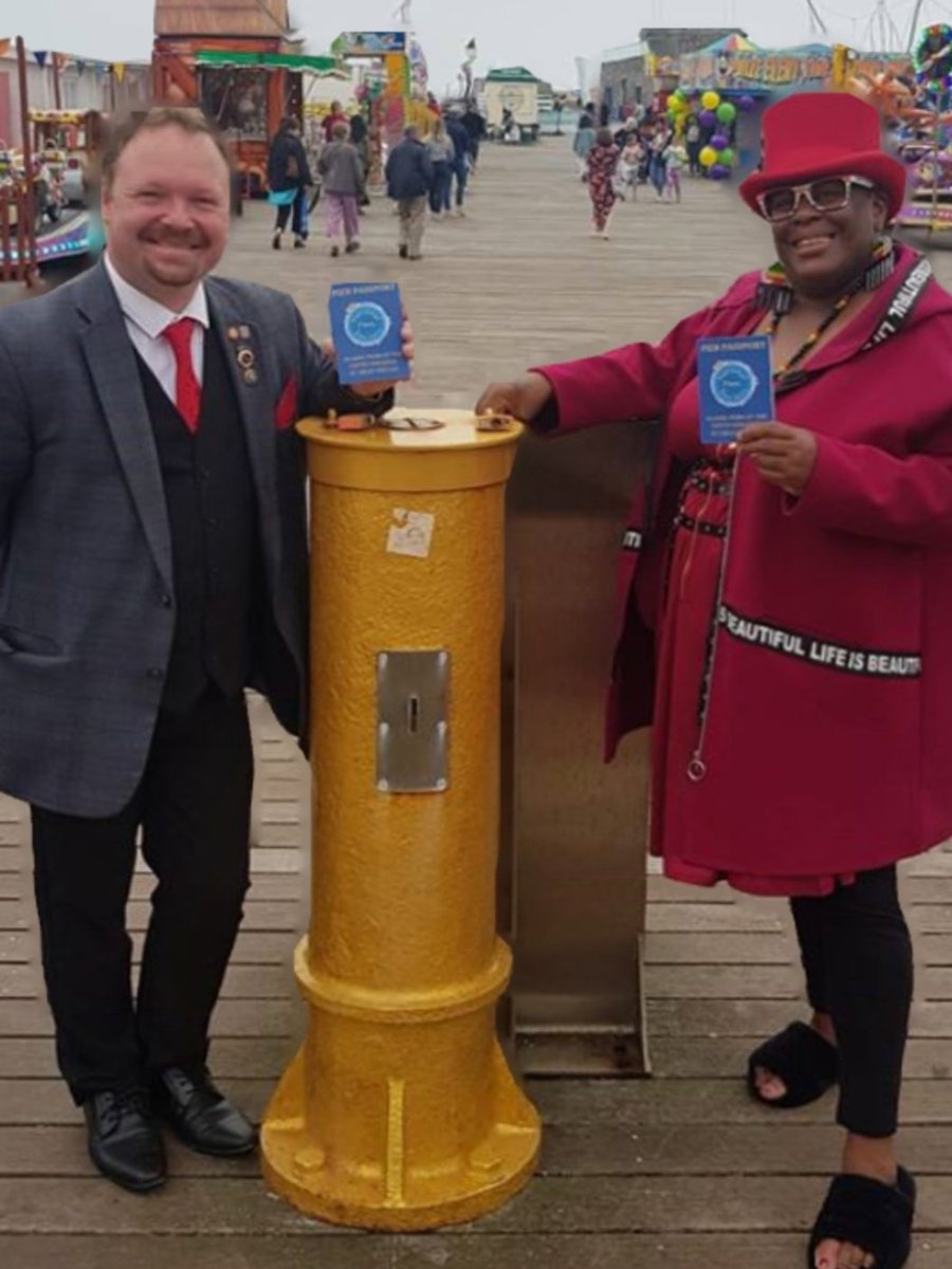 LordBrett1066's tweet photo. Thanks to @HastingsObs for covering @PiersSociety #PierPassport & National #CTBW with @StagecoachSE @Joelmitchell76 @matthewmaytum @KK77470 @busmanwatson @Sandragogglebox @BusUsersUK @CBWtweets @VisitSussex @HastingsProud @1066Tweets @1066shrimprail https://t.co/qja5EKDyuE