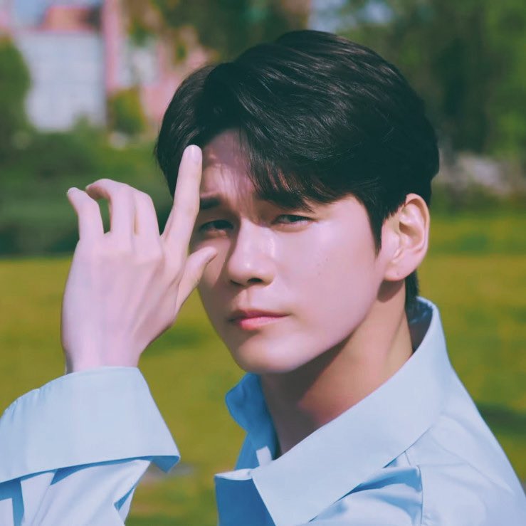 __yourcigarette's tweet photo. #옹성우 #ONGSEONGWU https://t.co/tlGa3rYJuy