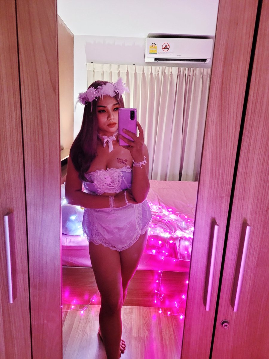skyrs38's tweet photo. สนใจรับ แม่บ้านสักคนไหมค่ะ อิอิ 💦♀️💋🤭💸 #หาคนเลี้ยง #หาค่าขนม #หาคนดูเเล #อ่อยยังไงไม่ให้รู้ว่าอ่อย #โสดโปรดจีบ #แคปชั่นโสด #แคปชั่นน่ารัก https://t.co/v2bEl1V4Hp