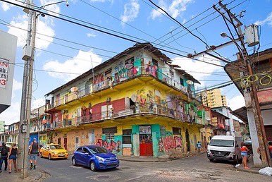 Meet Victor, a local Panamanian whose efforts are beyond what most could imagine. 
With his help, UTF is bringing football, community engagement &amp; social initiatives to El Chorrillo, Panama 🙏🏾 
Interested in helping out? 
Send us a DM ⚽️ 💡 💭 🌍 ❤️ 
#HereToInspire